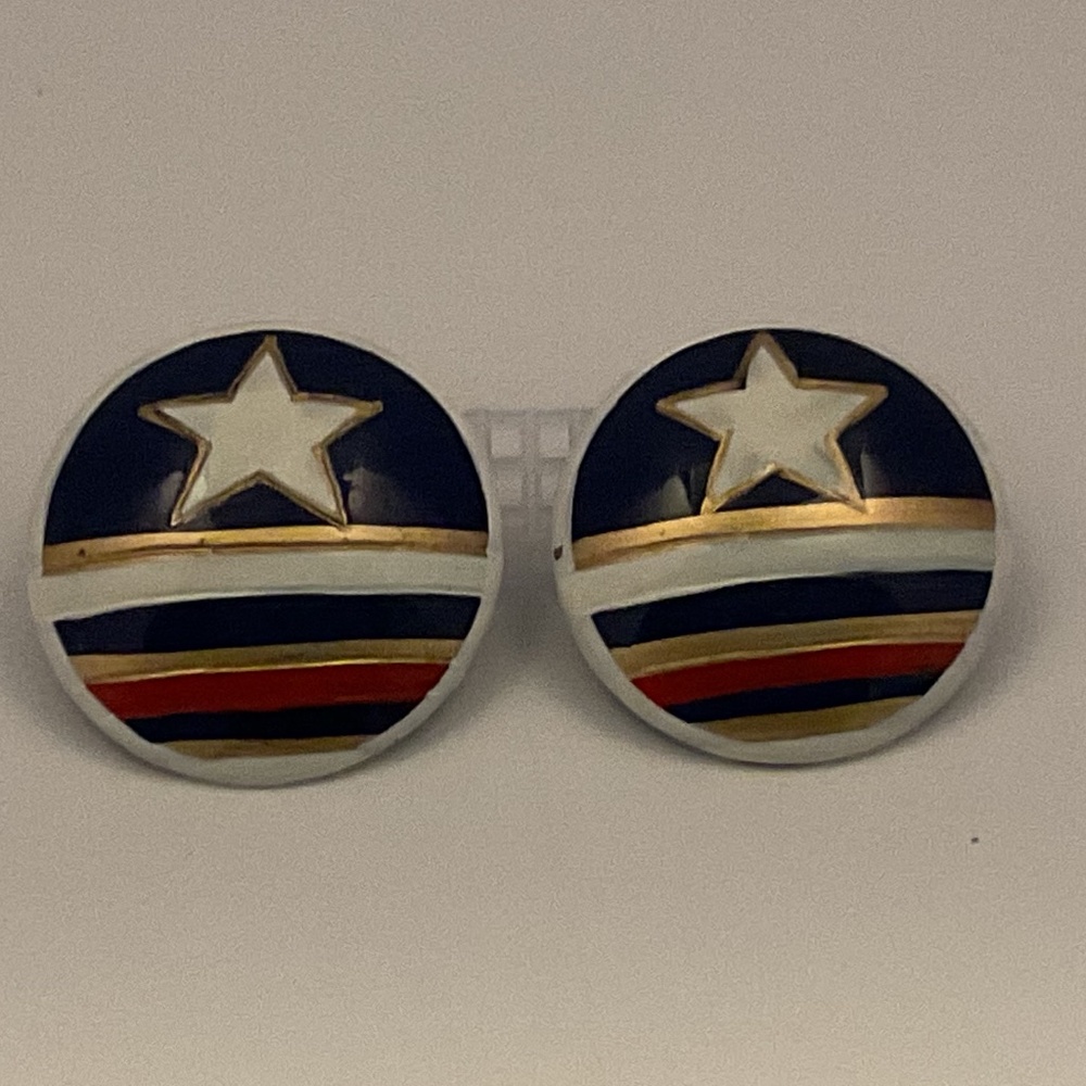 Vintage Lightweight Acrylic Stud Enameled Earrings Cream Navy Gold Burgundy